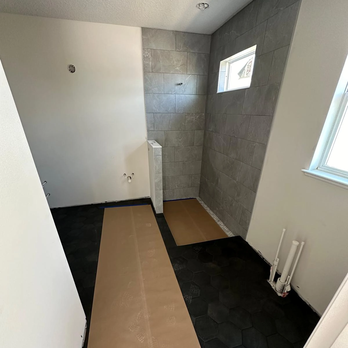 Unity Flooring - Flooring & Tile Installation